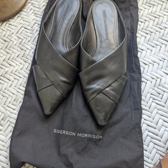 Sigerson Morrison black leather slides - Picture 2 of 5